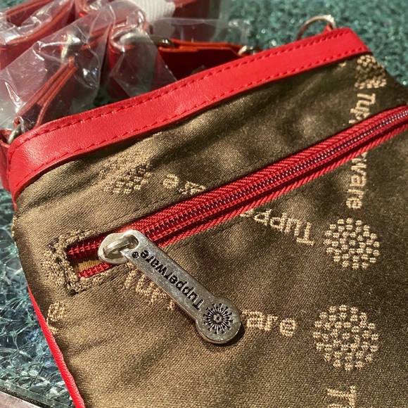 Red Tupperware Signature Crossbody Bag & Binder - Picture 11 of 16